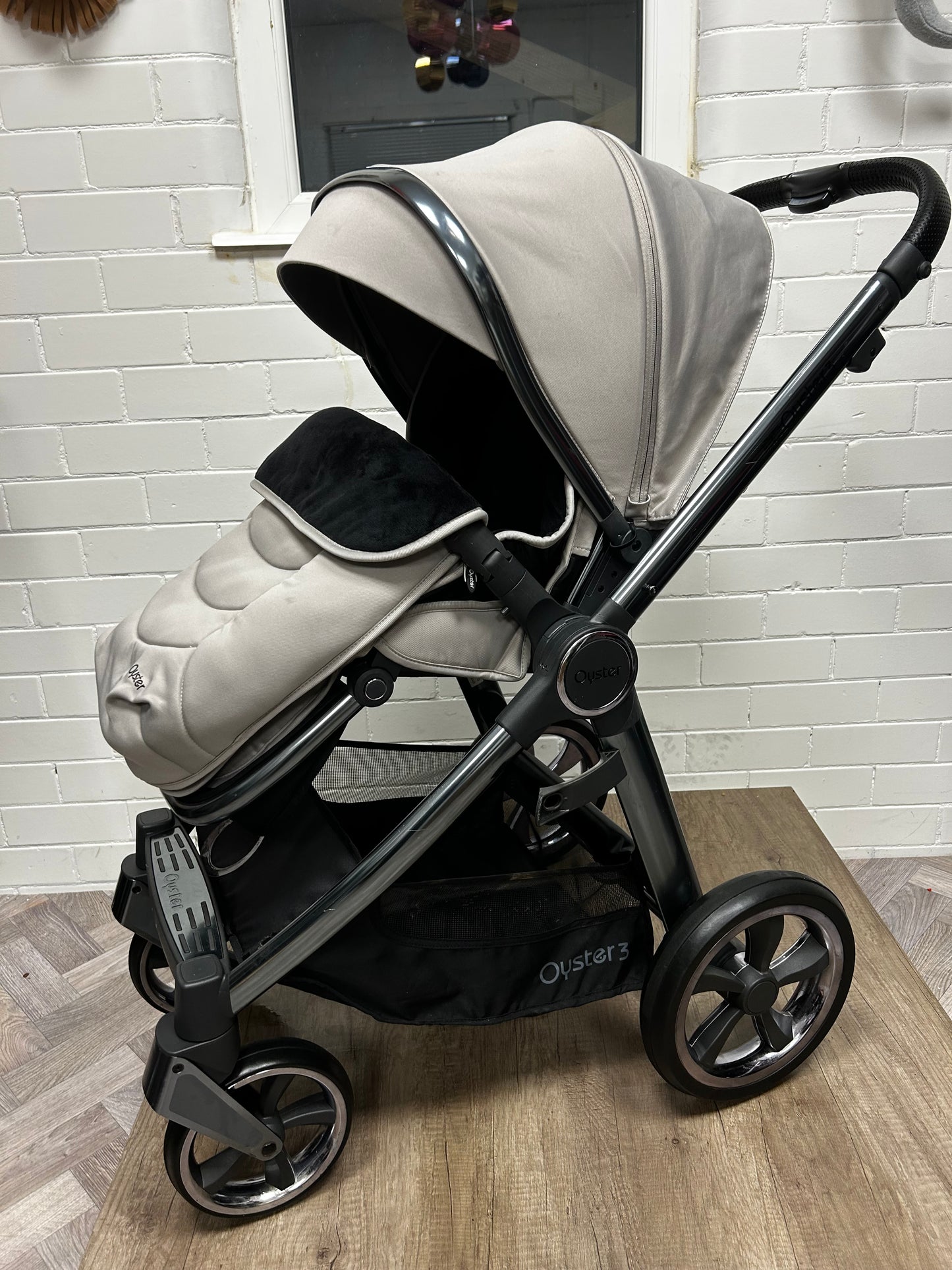 BabyStyle Oyster 3 - Stone - 3 in 1 Travel System