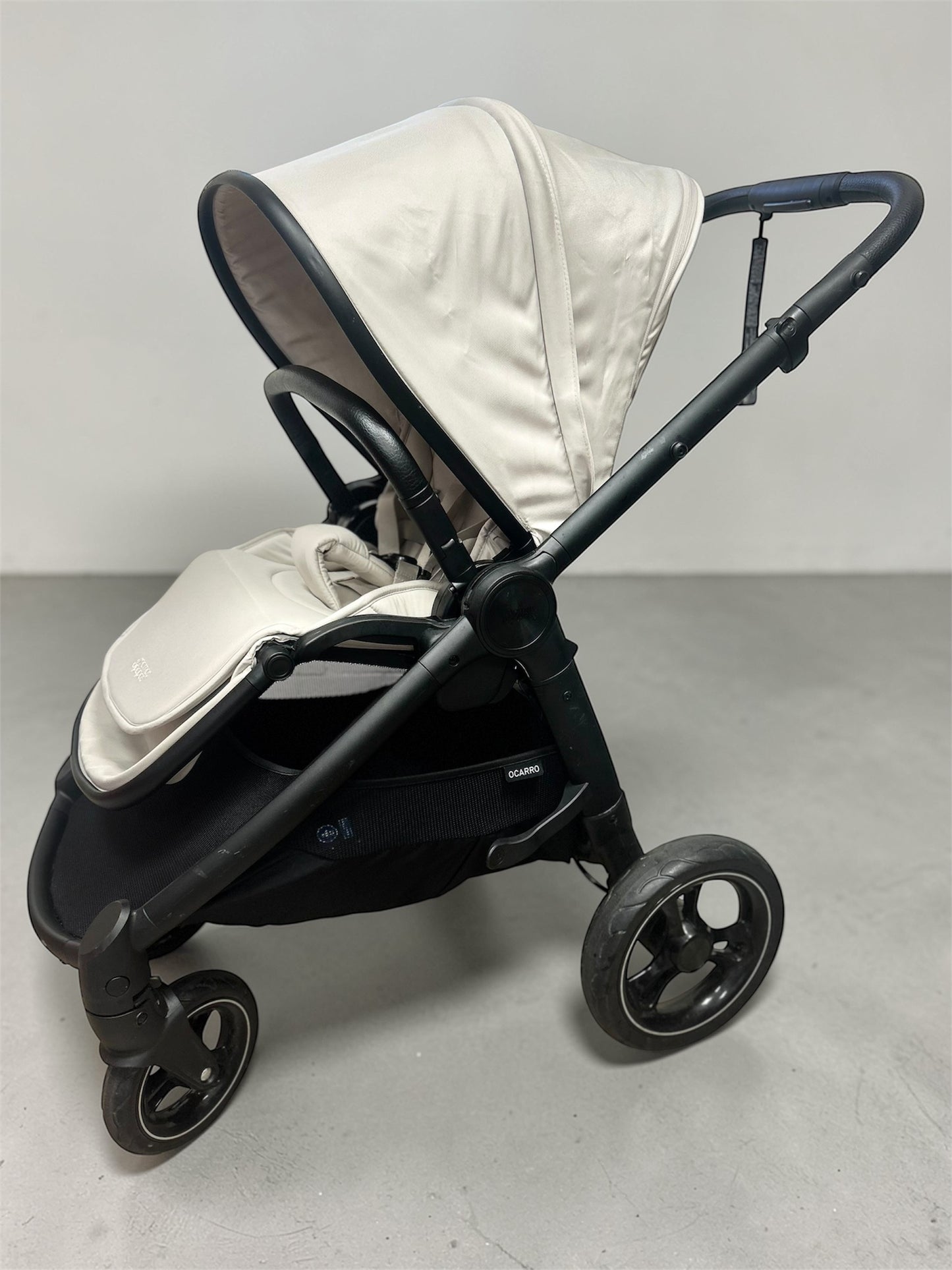 Mamas & Papas Ocarro - 2 in 1 Travel System - Sandstone