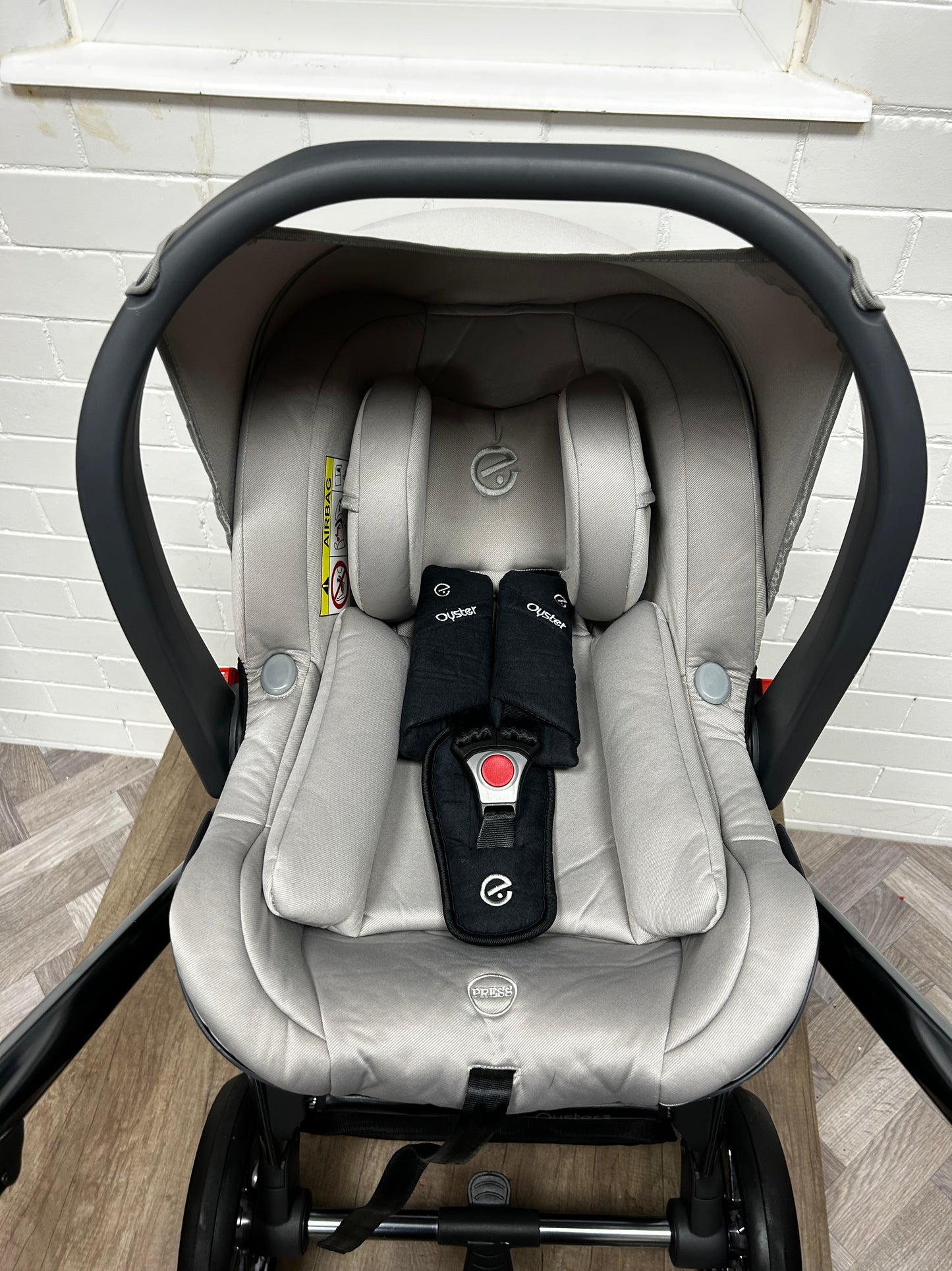 BabyStyle Oyster 3 - Stone - 3 in 1 Travel System