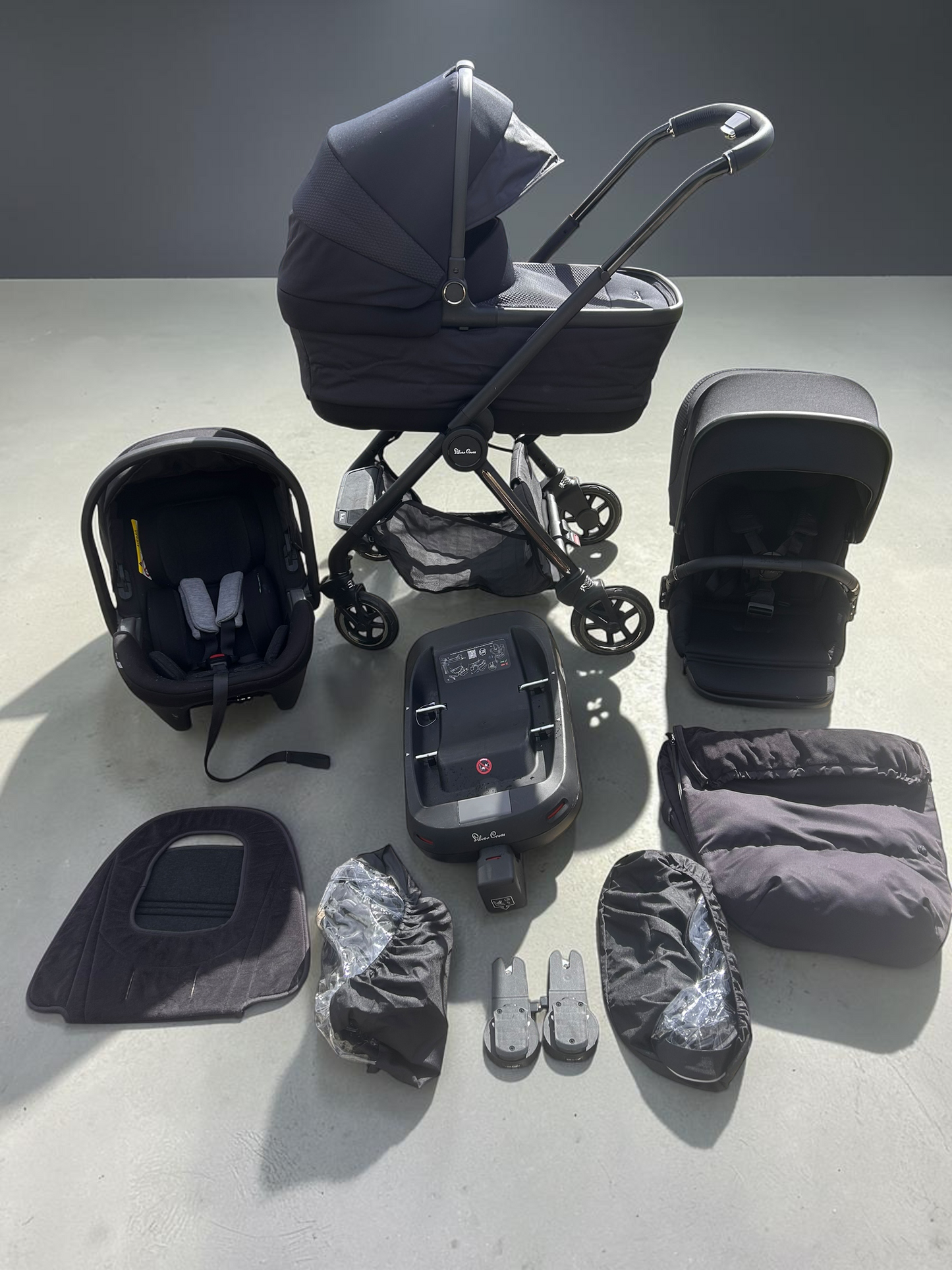 Silver Cross Dune 3 in 1 Travel System – Space Black