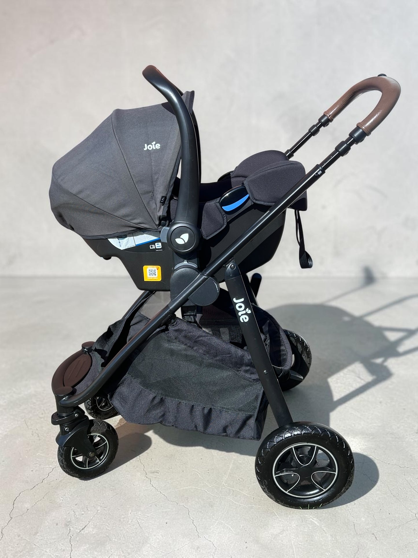 JOIE Versatrax 3 in 1 Travel System - Deep Sea
