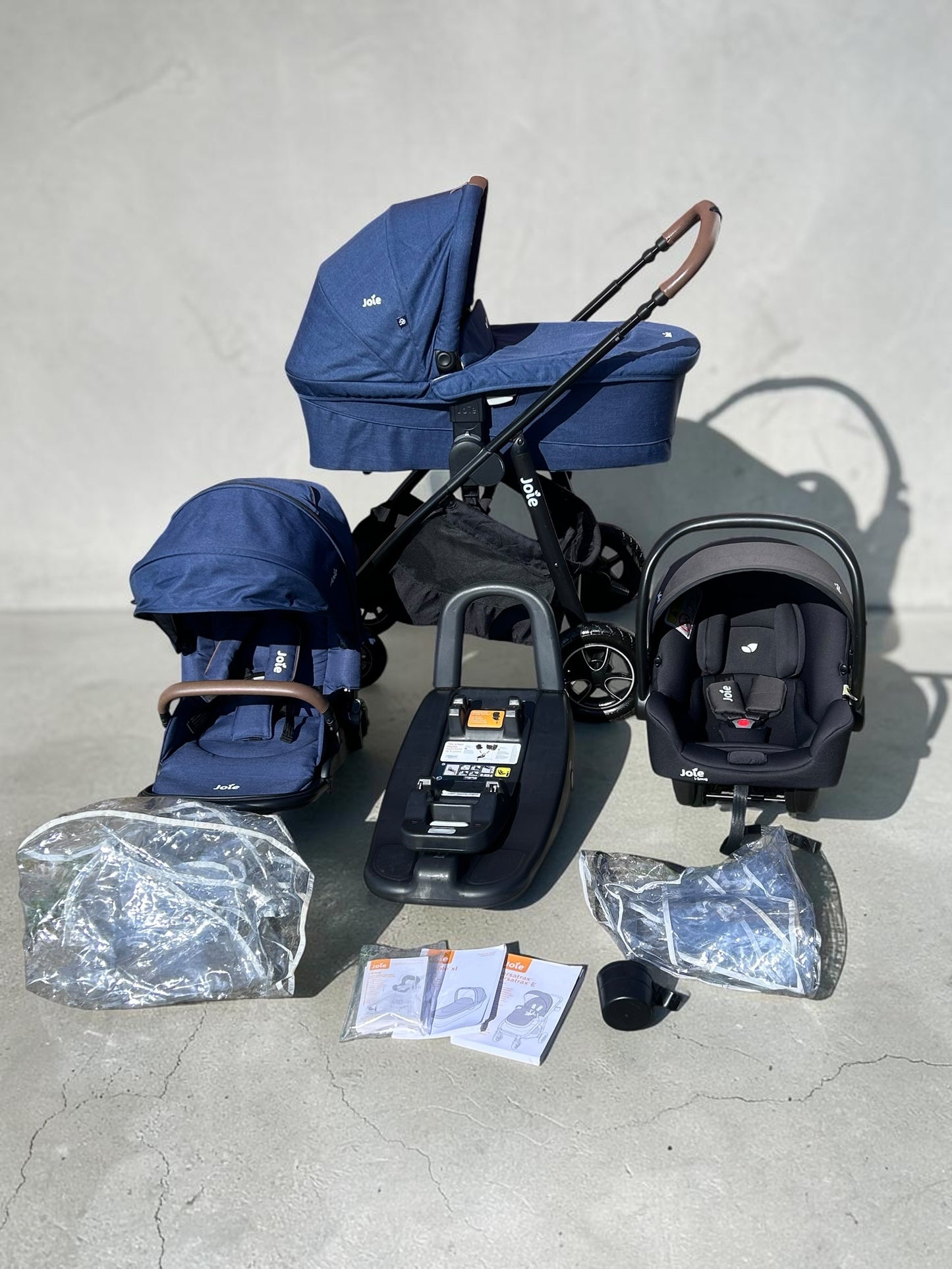 JOIE Versatrax 3 in 1 Travel System - Deep Sea