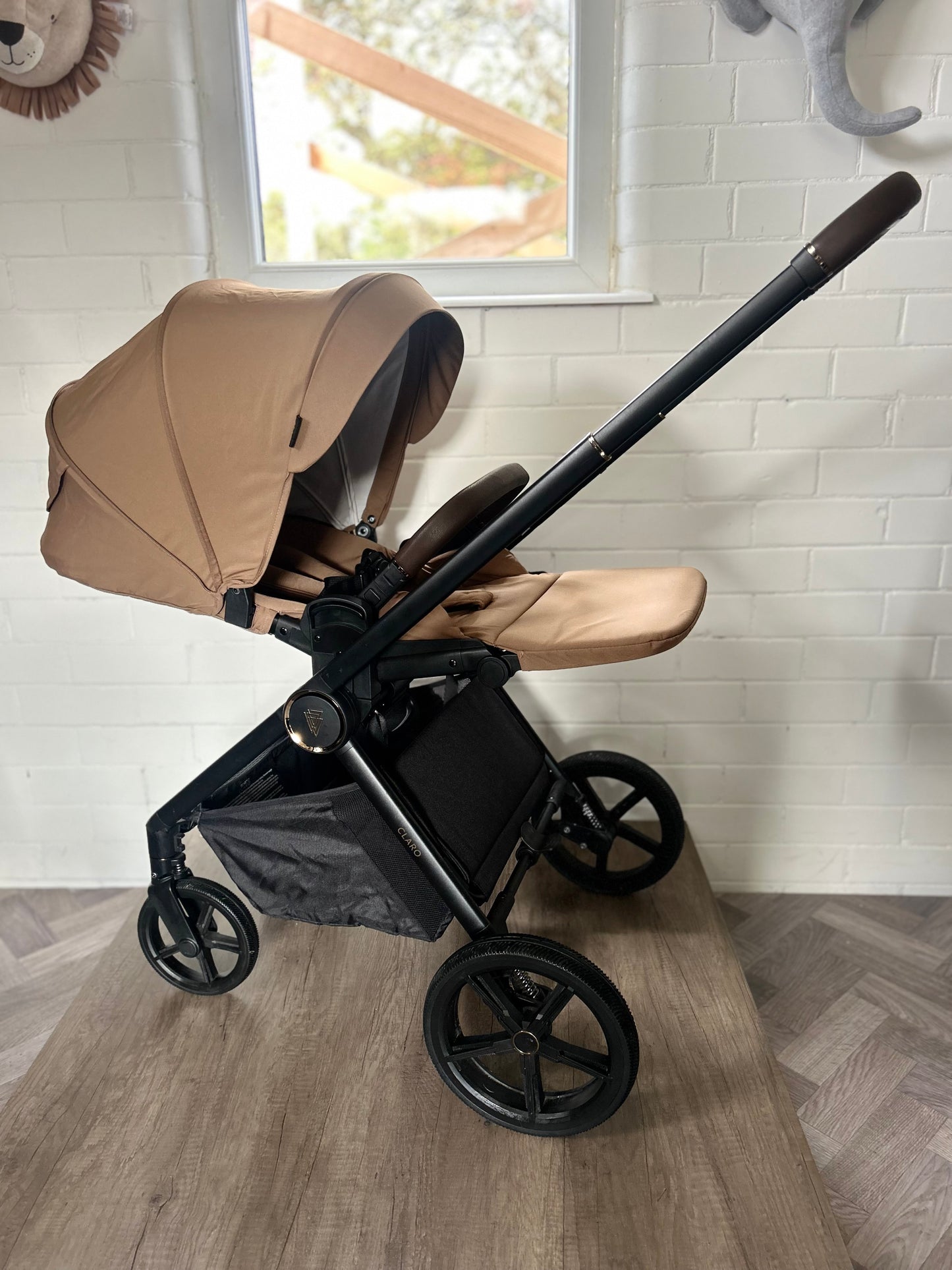 Venicci Claro 3 in 1 Travel System – Caramel