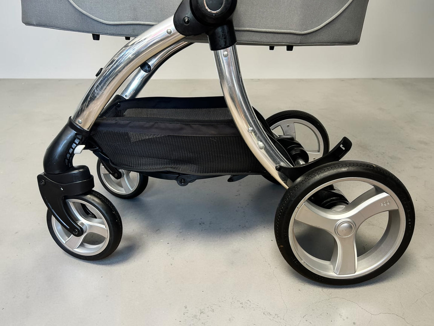 Egg2 Travel System - Monument Grey