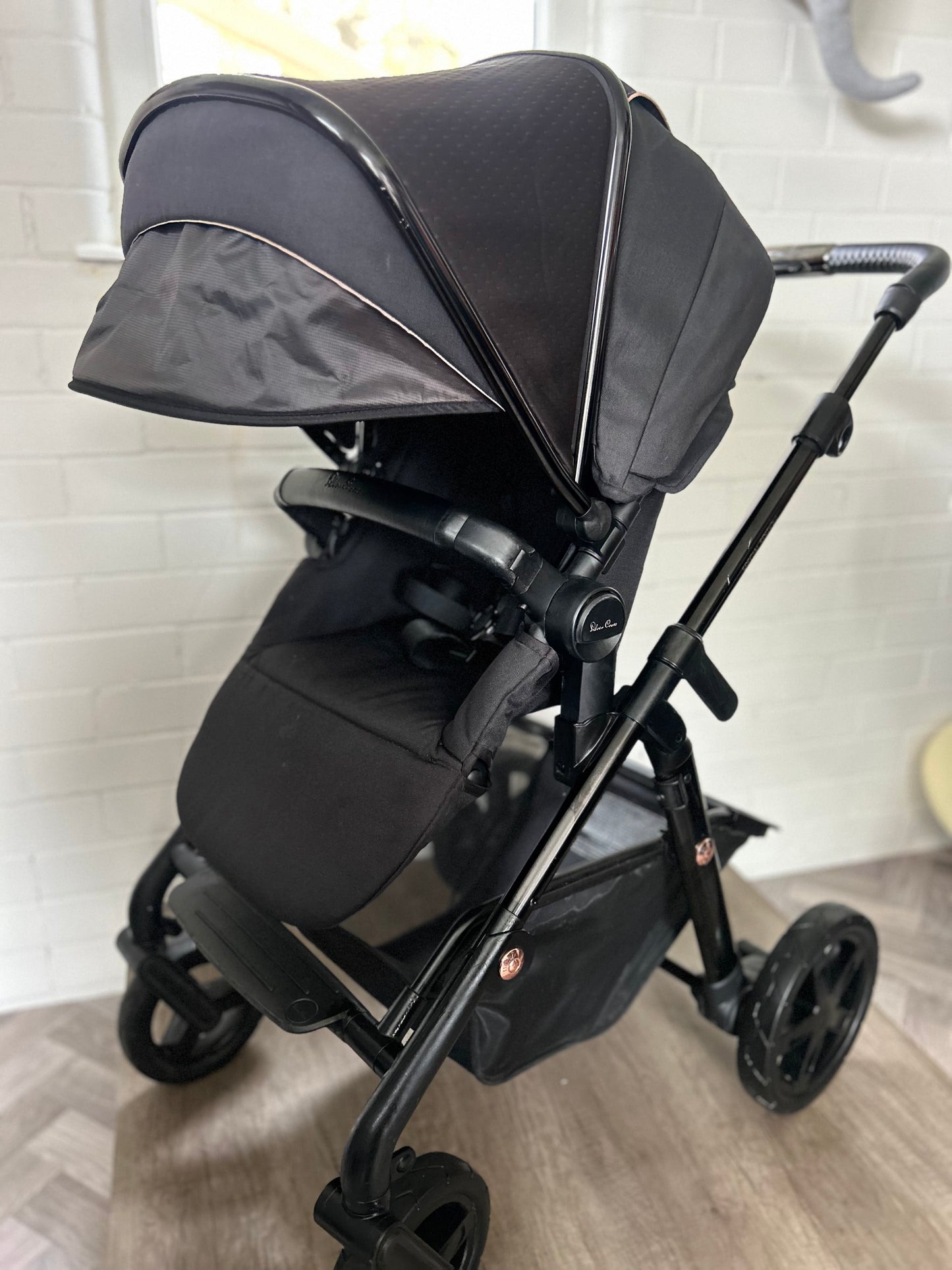 Silver Cross Pioneer - Special Edition - Eclipse
