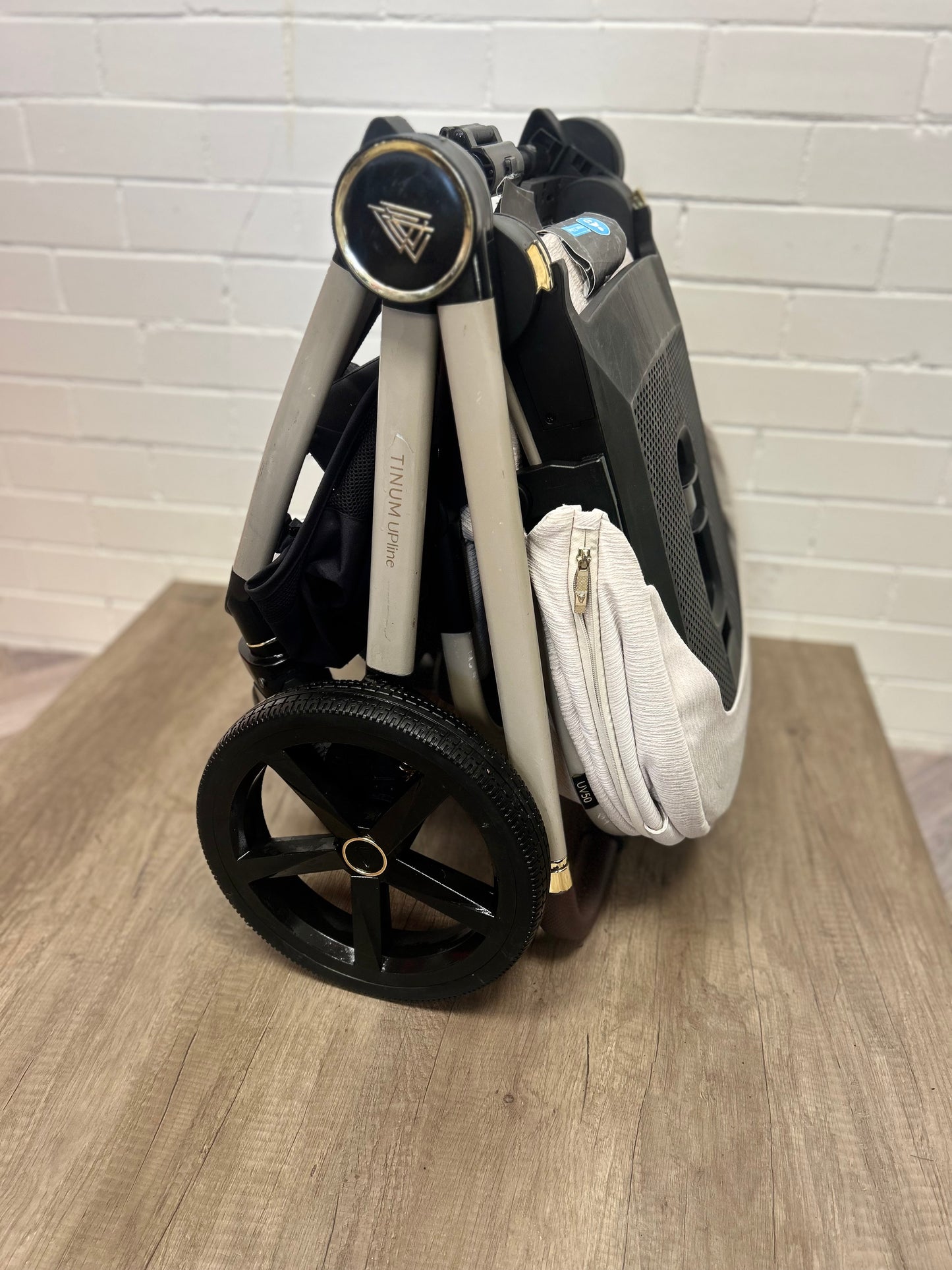 Venicci Tinum Upline - Stone Beige - 2 in 1 Travel System