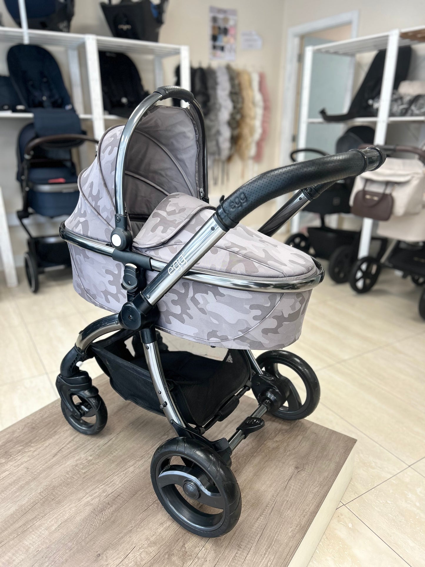 BabyStyle Egg Full Travel System  - Camo Grey