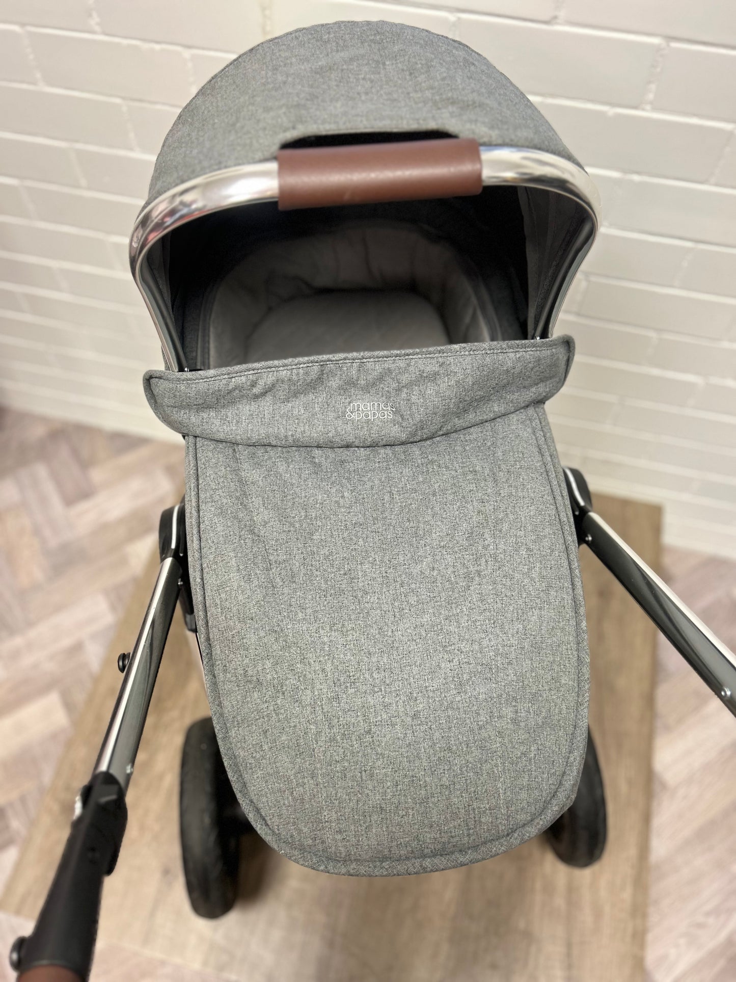 Mamas And Papas Ocarro Pushchair & Carrycot - Grey Mist