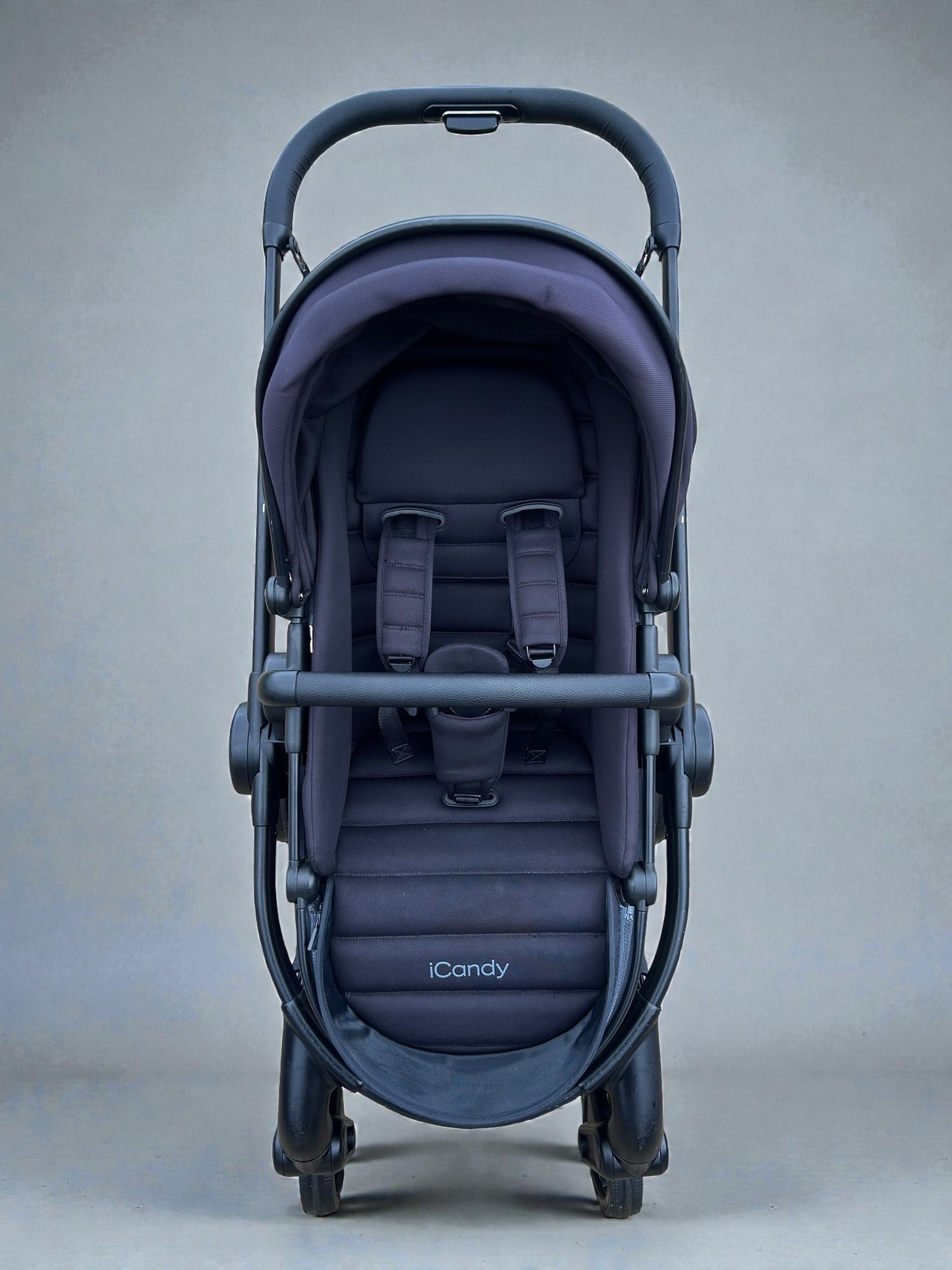 iCandy Peach 7 Travel System Bundle – Black Edition