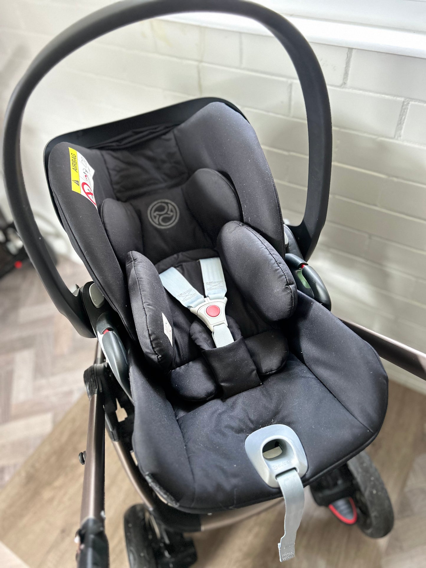 Mamas & Papas Ocarro 3 in 1 Travel System - Phantom