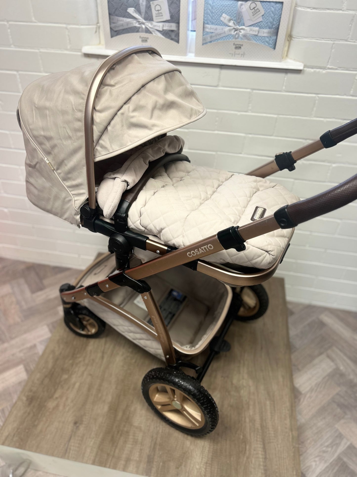 Cosatto Wow 2 - Travel System - Whisper