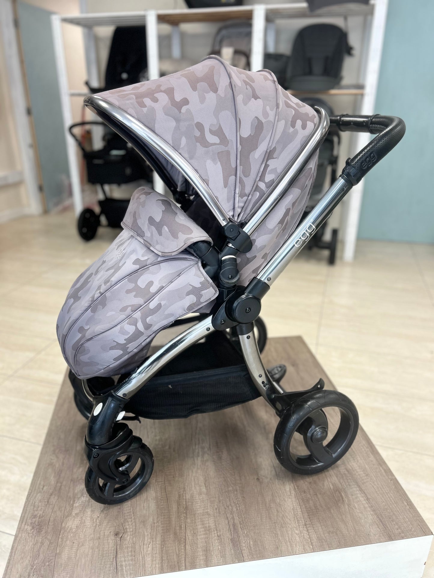 BabyStyle Egg Full Travel System  - Camo Grey