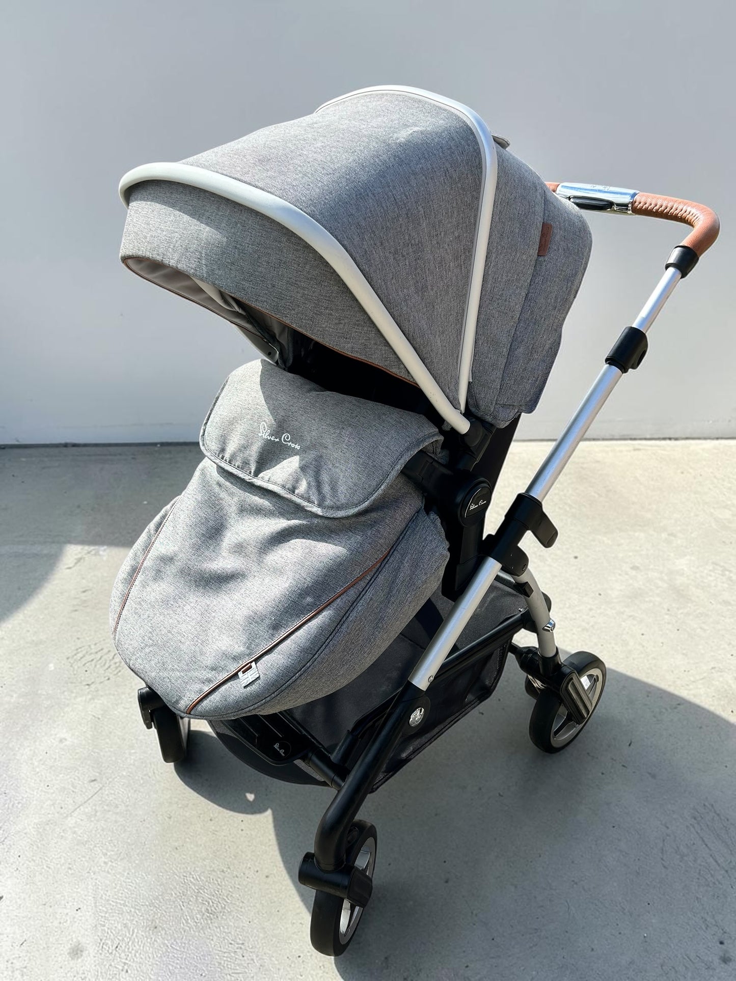 Silver Cross Wayfarer - 3 in 1 Travel System - Stone Grey