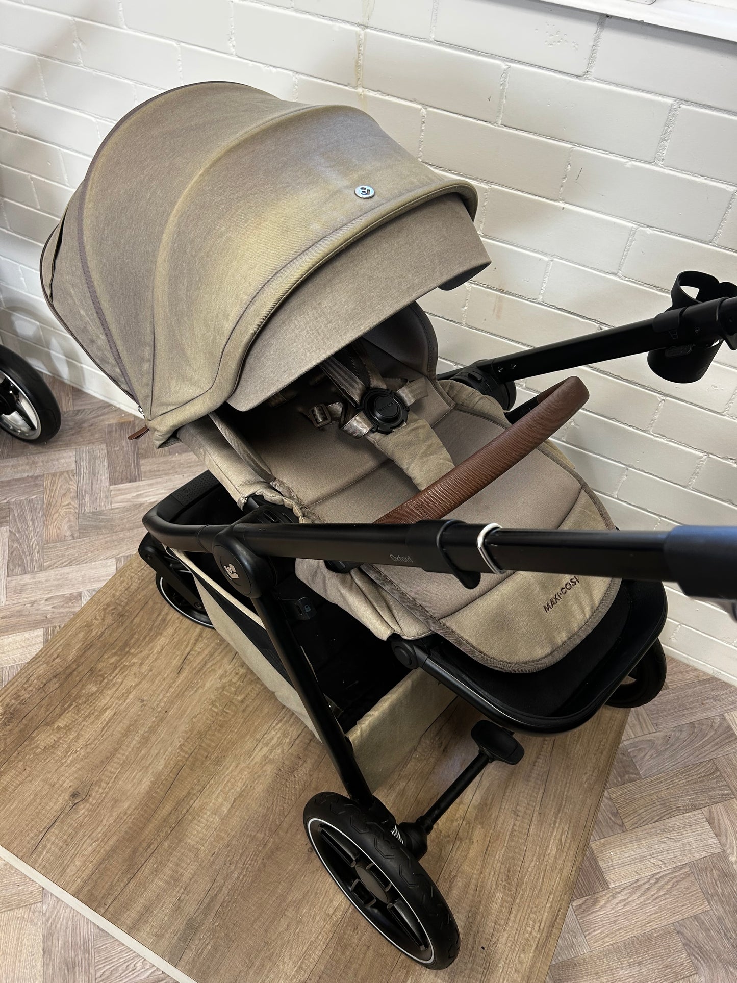 Maxi-Cosi Oxford+ - Twillic Truffle - 3in1 Travel System