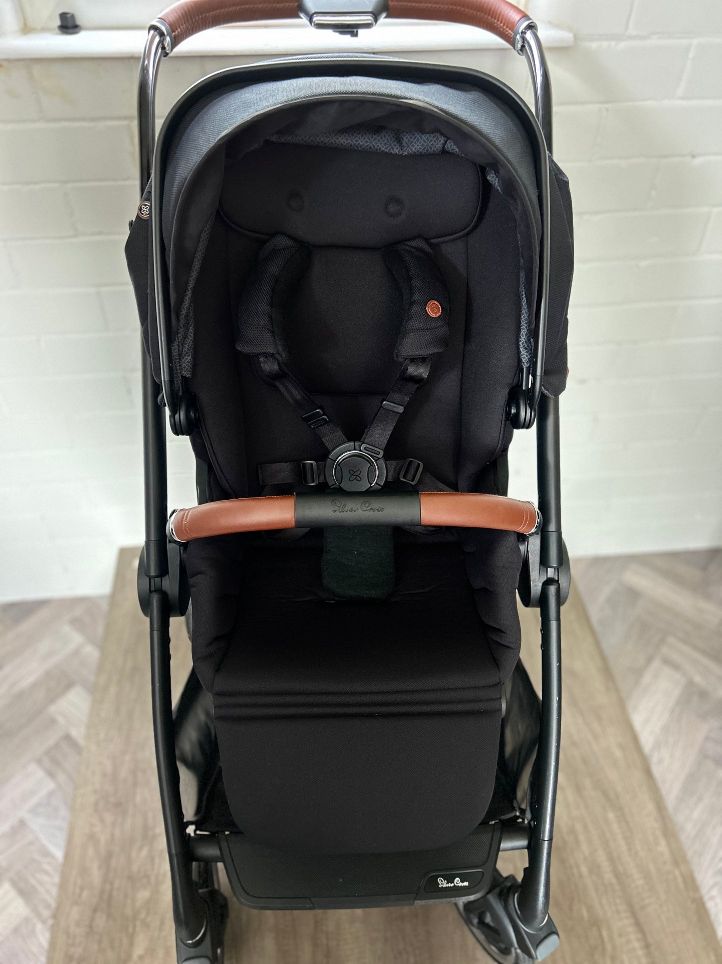 Silver Cross Reef - Orbit 2 in 1 Travel System
