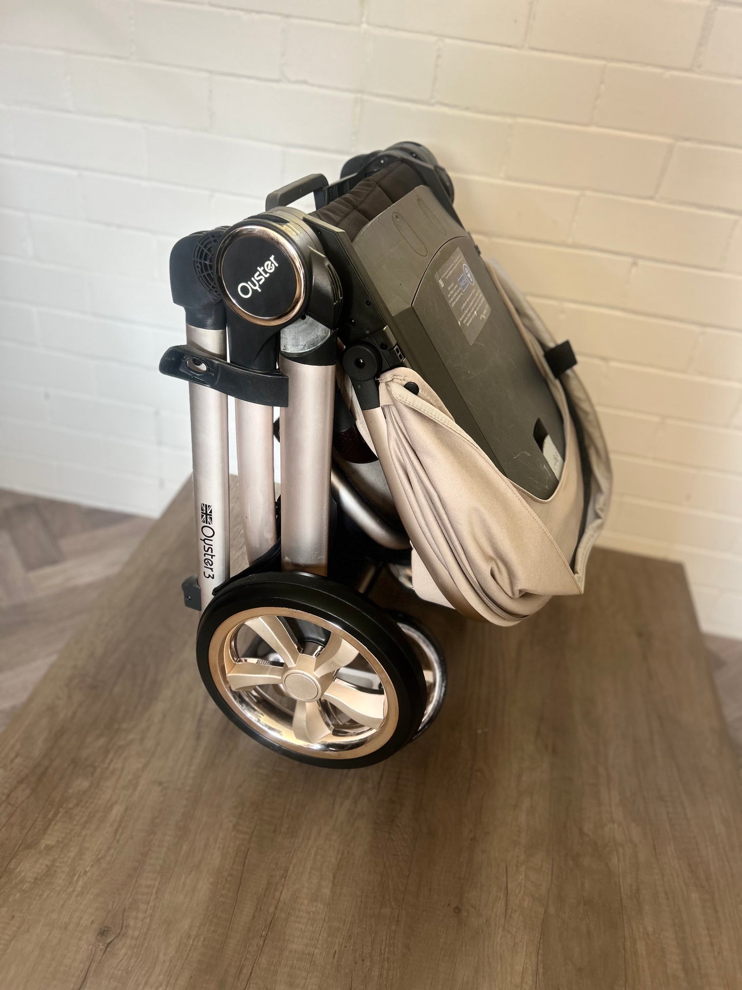 BabyStyle Oyster 3 - Champagne 2 in 1 Travel System