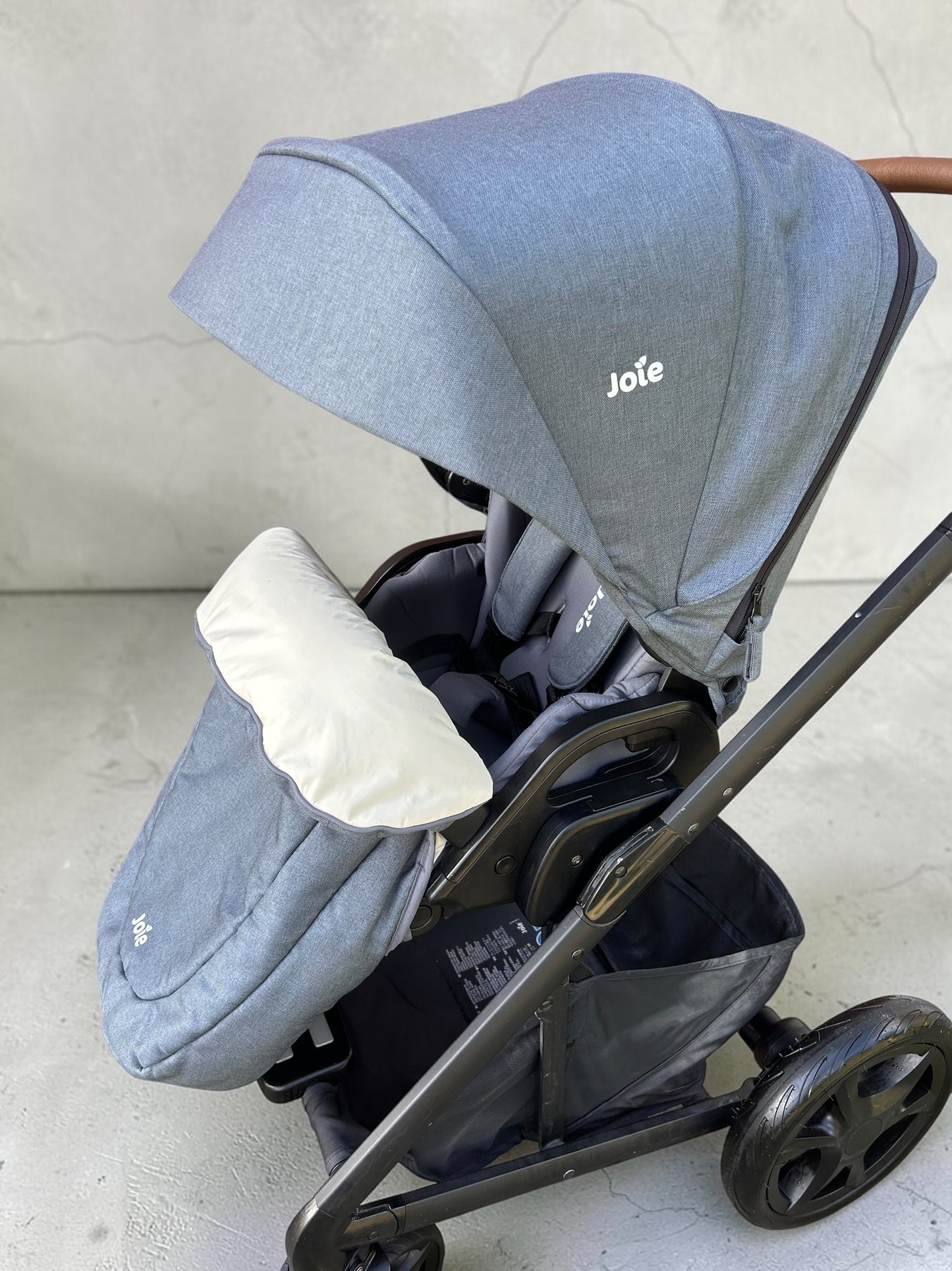 Joie Chrome DLX Trio 3-in-1 Travel System