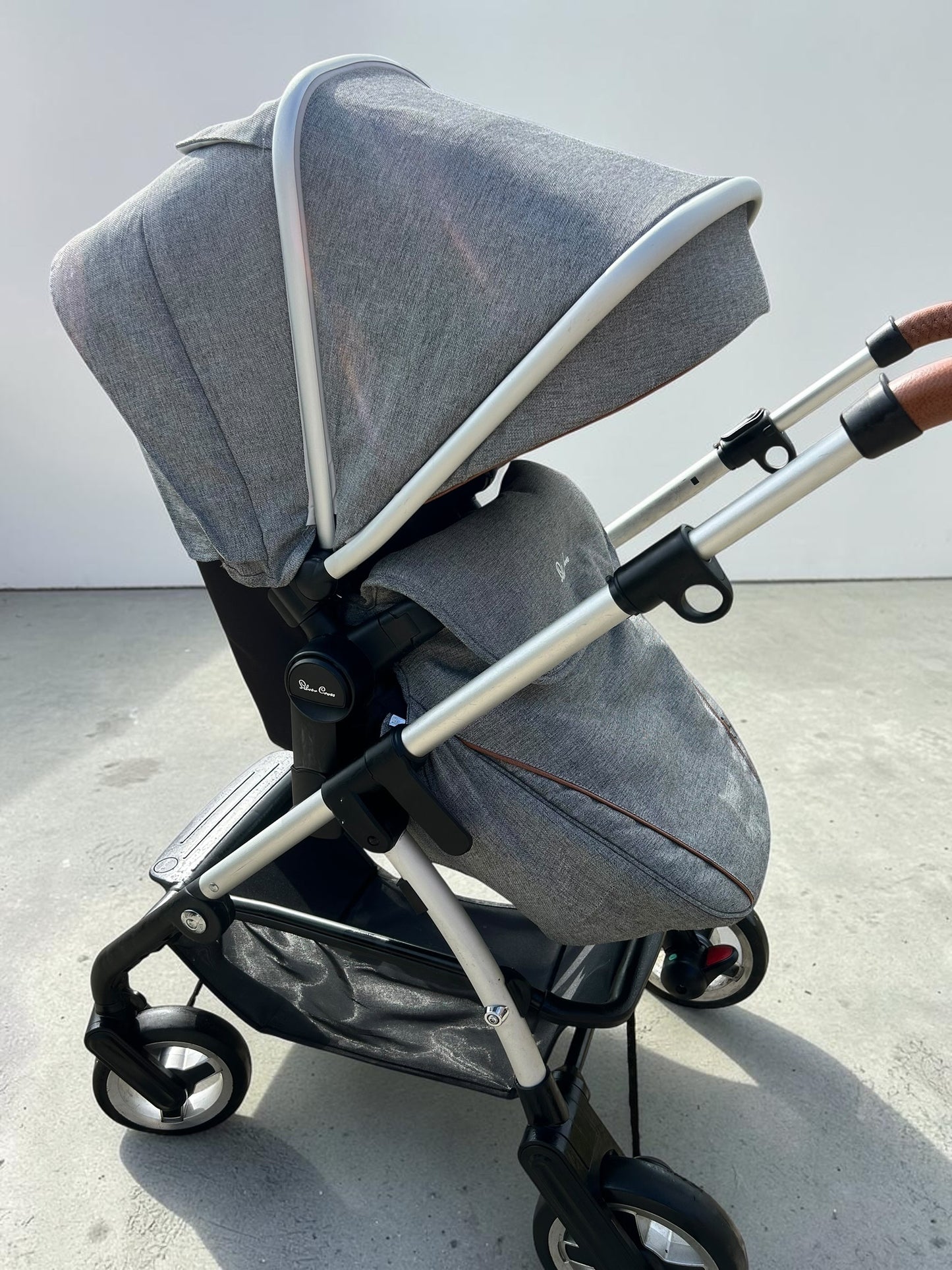 Silver Cross Wayfarer - 3 in 1 Travel System - Stone Grey