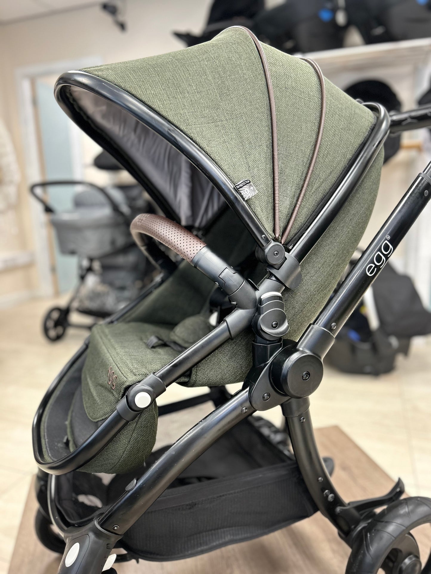 Babystyle Egg • Forest Green • Full Travel System