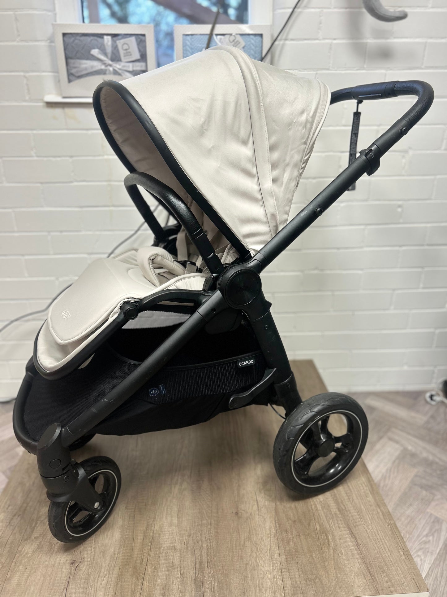 Mamas & Papas Ocarro - 2 in 1 Travel System - Sandstone