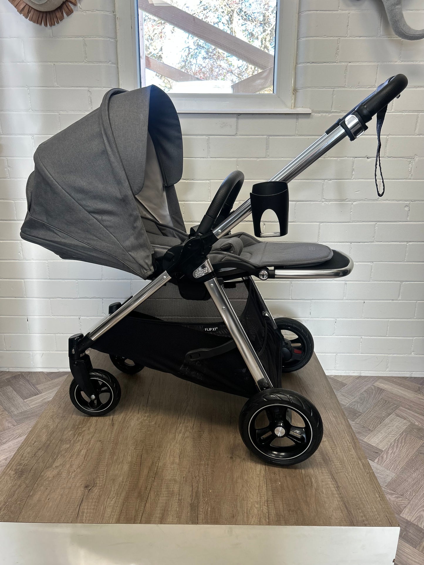 Mamas & Papas Flip XT³ 3 in 1 Travel System - Harbour Grey