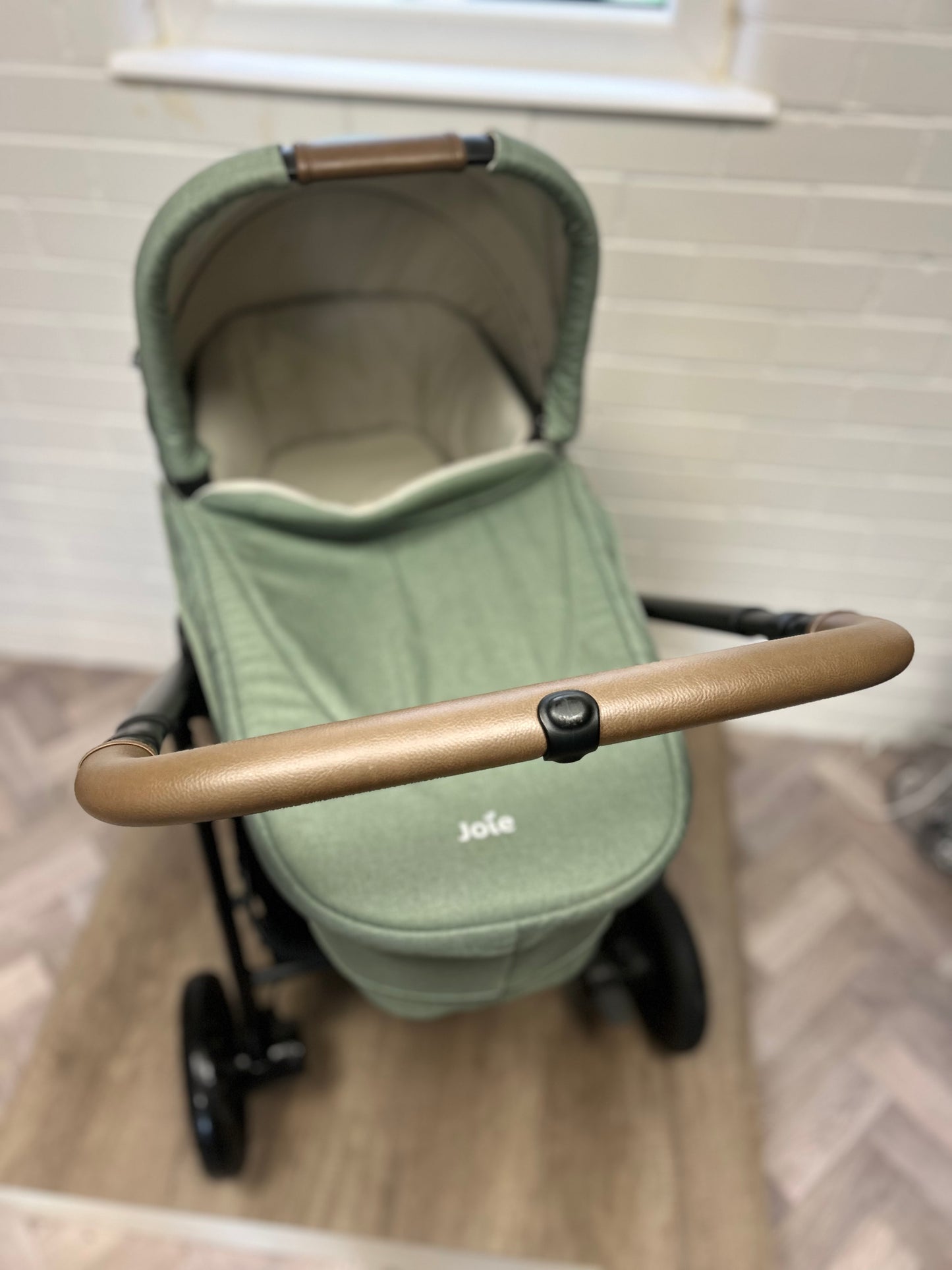 Joie Versatrax E Trio Travel System - Laurel