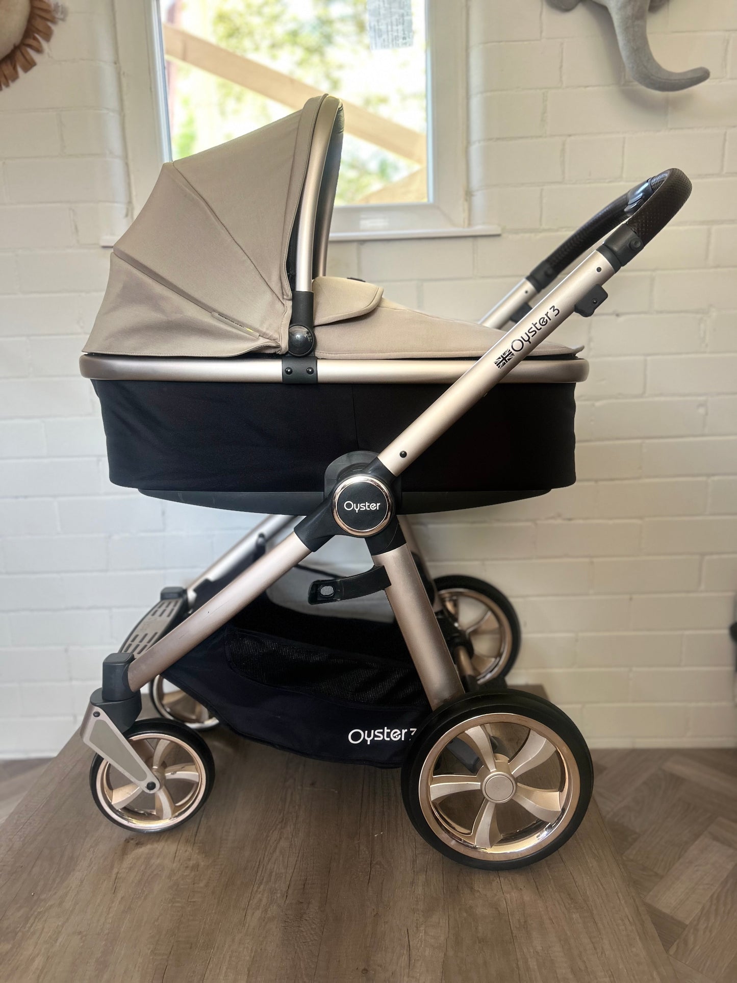 BabyStyle Oyster 3 - Champagne 2 in 1 Travel System
