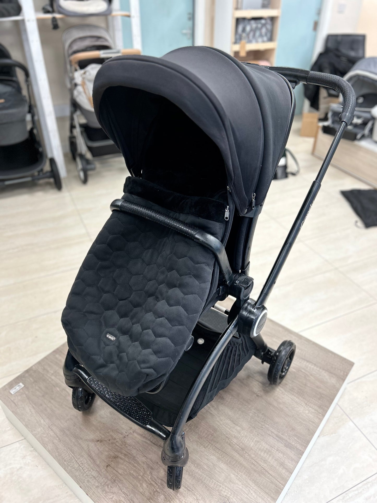 iCandy Core Pushchair and Carrycot - Complete Bundle - Jet, Black edition