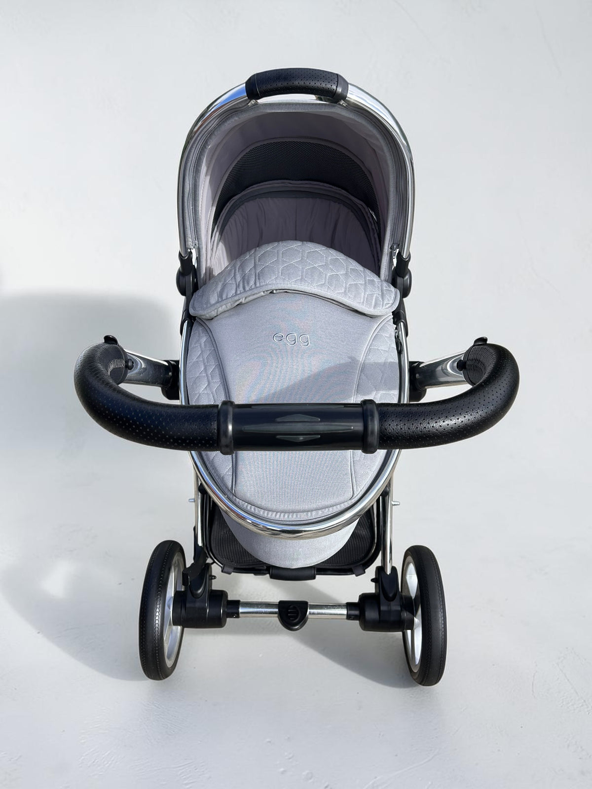 Egg2 2-in-1 Travel System – Monument Grey