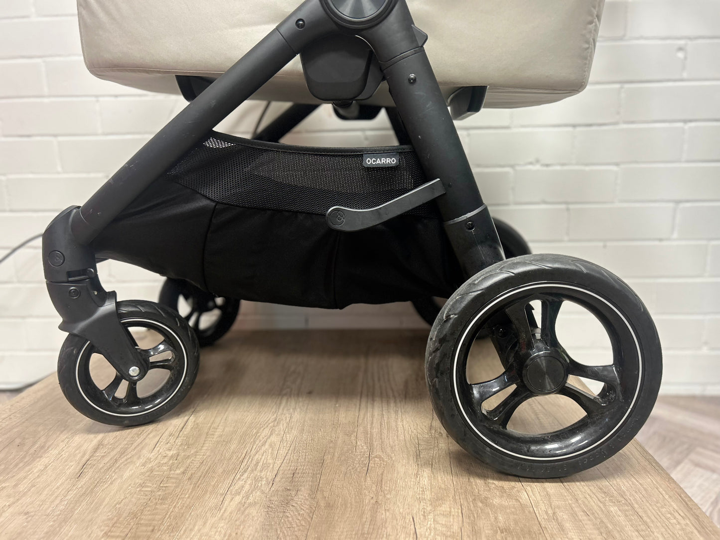 Mamas & Papas Ocarro - 2 in 1 Travel System - Sandstone