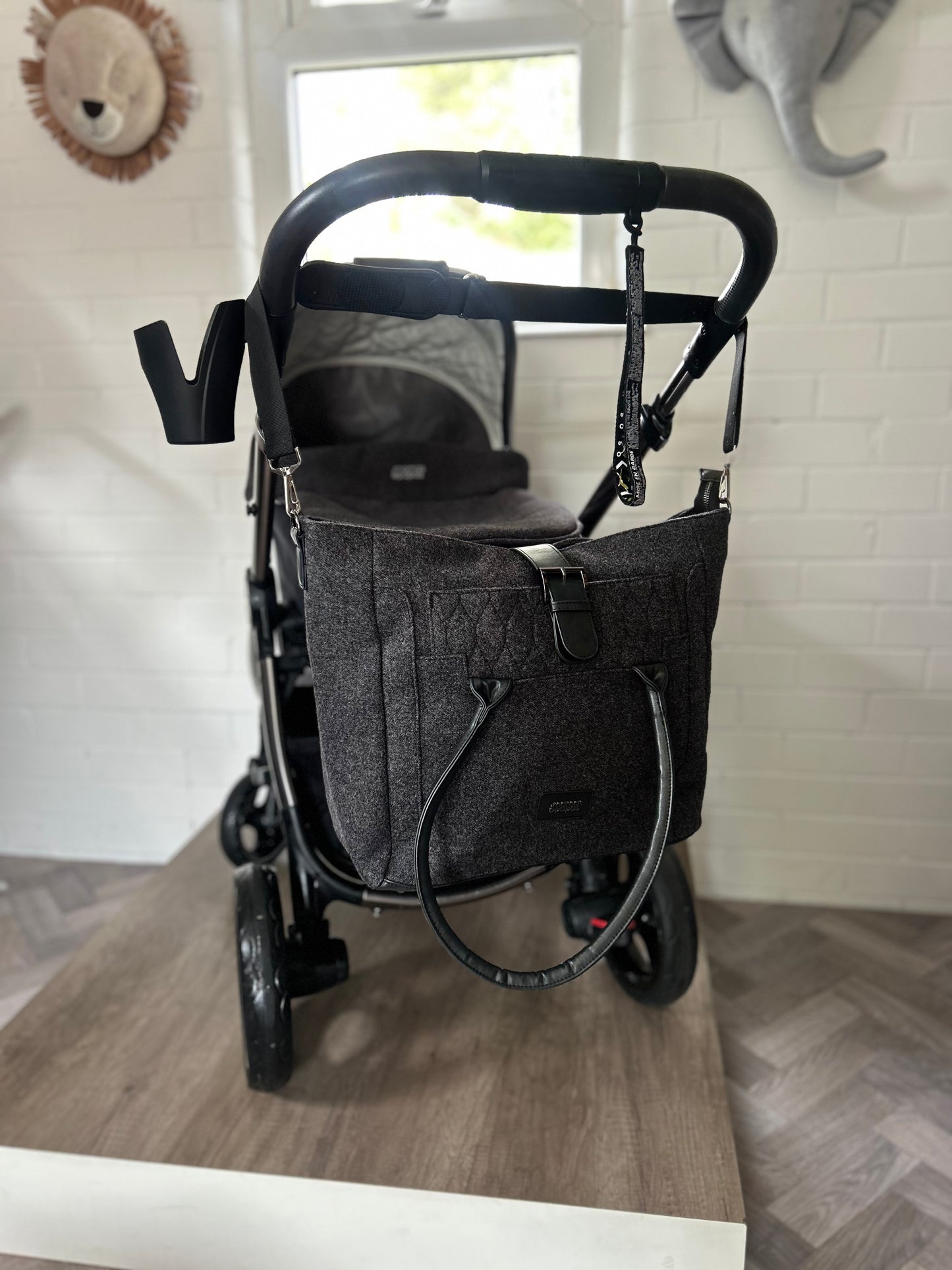 Mamas And Papas Ocarro Pushchair & Carrycot - Navy Classic