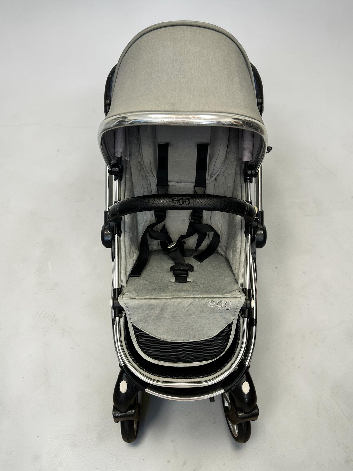 Egg2 Travel System - Monument Grey