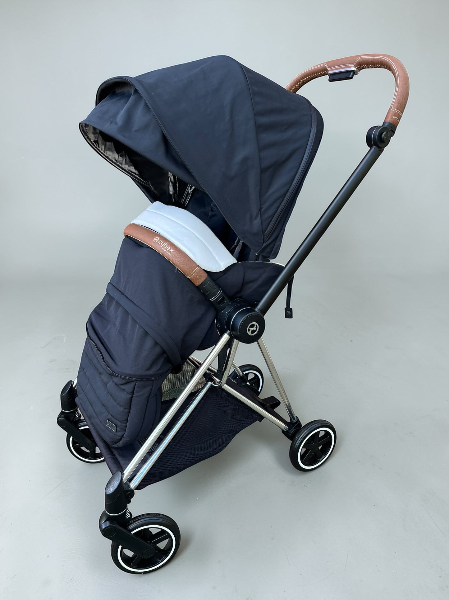 Cybex Mios 2in1 Travel System - Premium Black