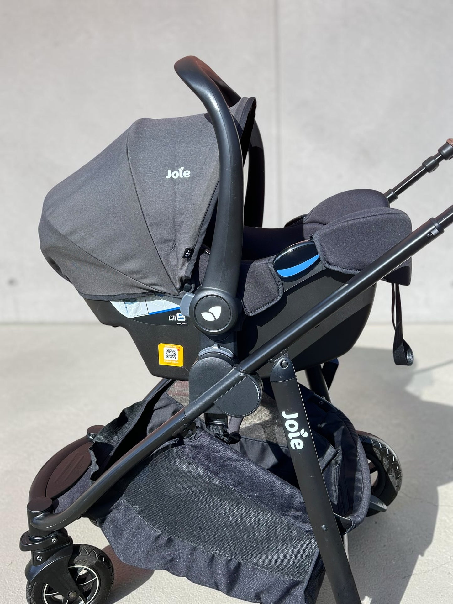 JOIE Versatrax 3 in 1 Travel System - Deep Sea