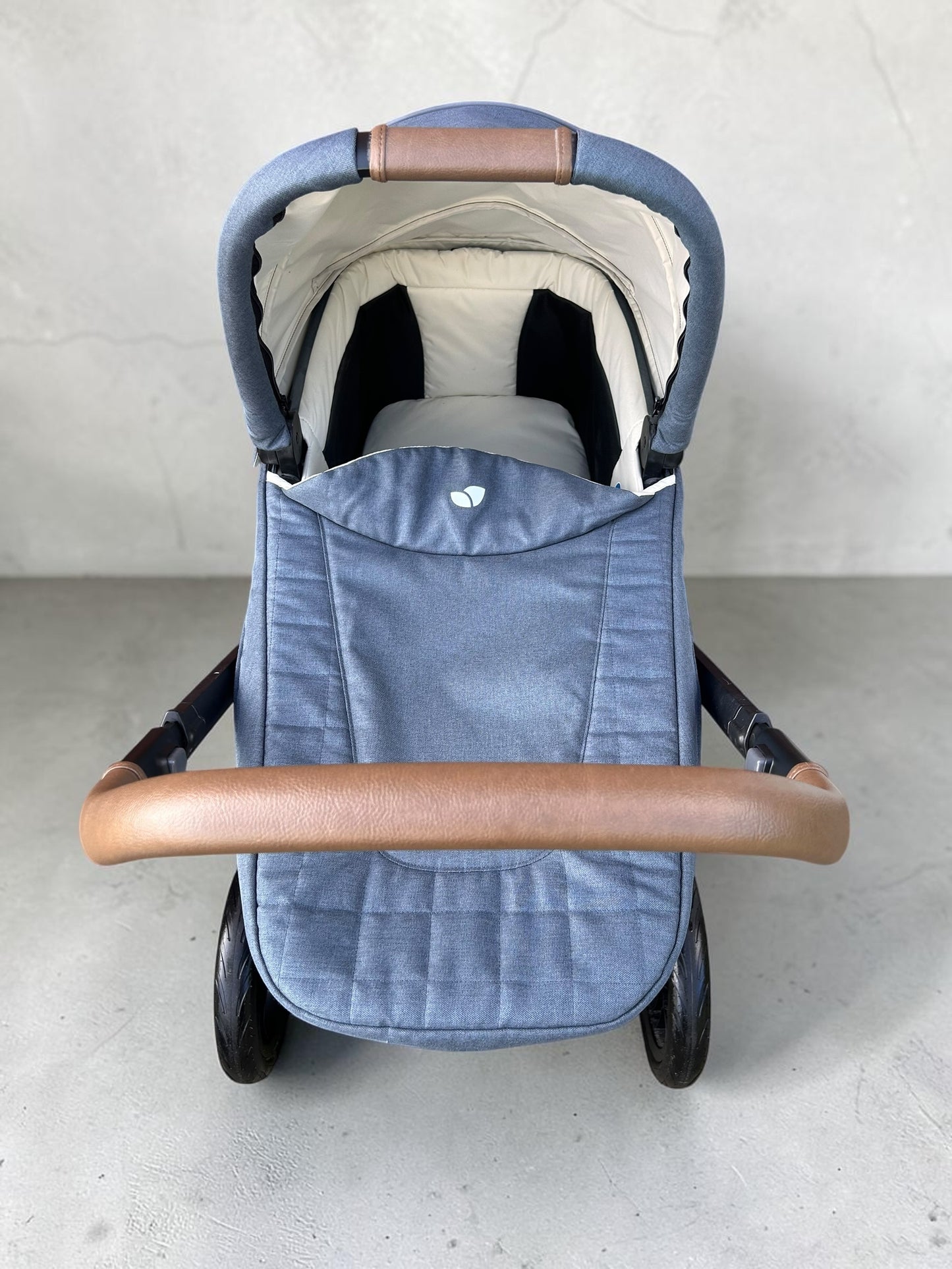 Joie Chrome DLX Trio 3-in-1 Travel System