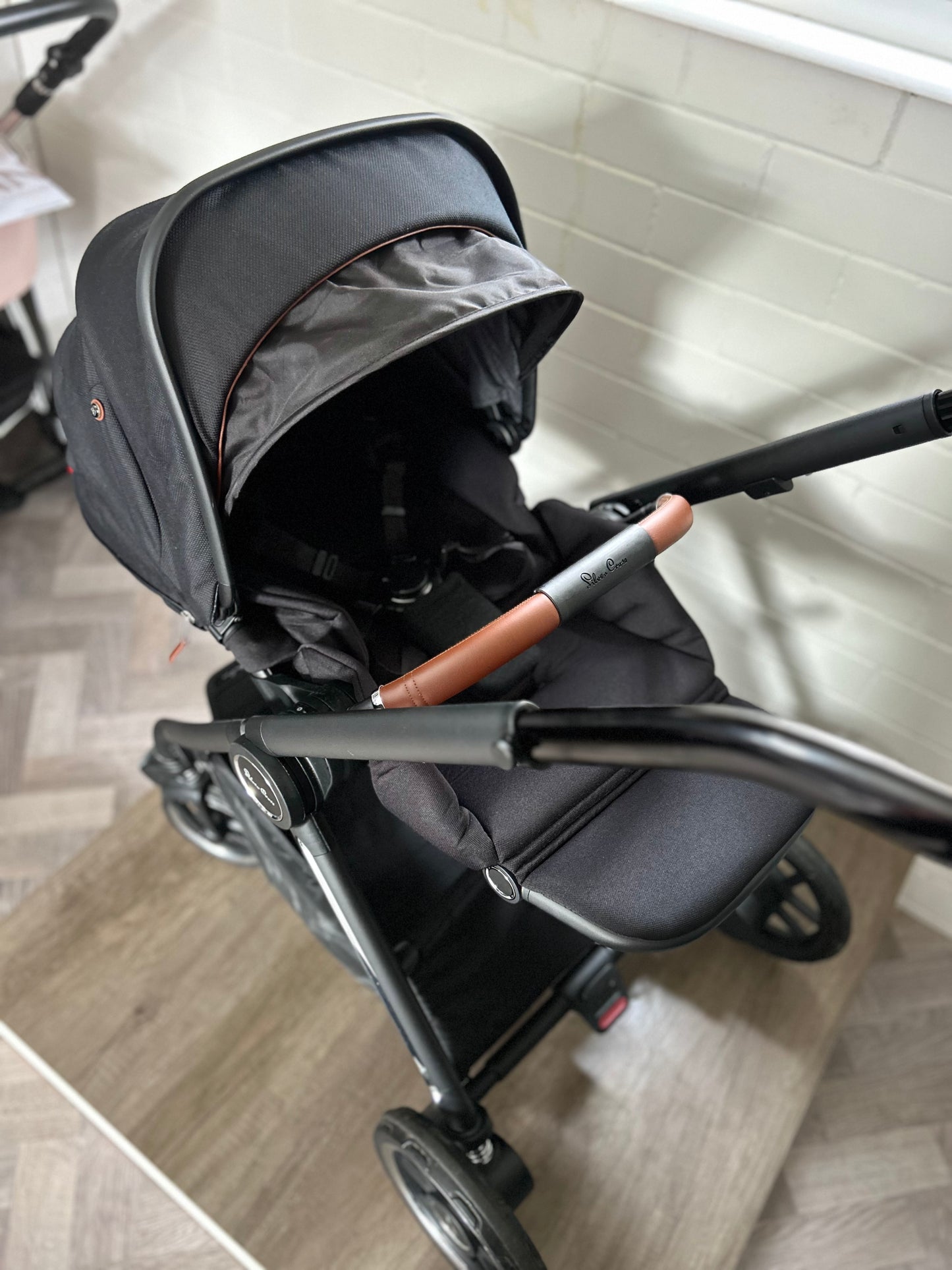 Silver Cross Reef - Orbit 2 in 1 Travel System