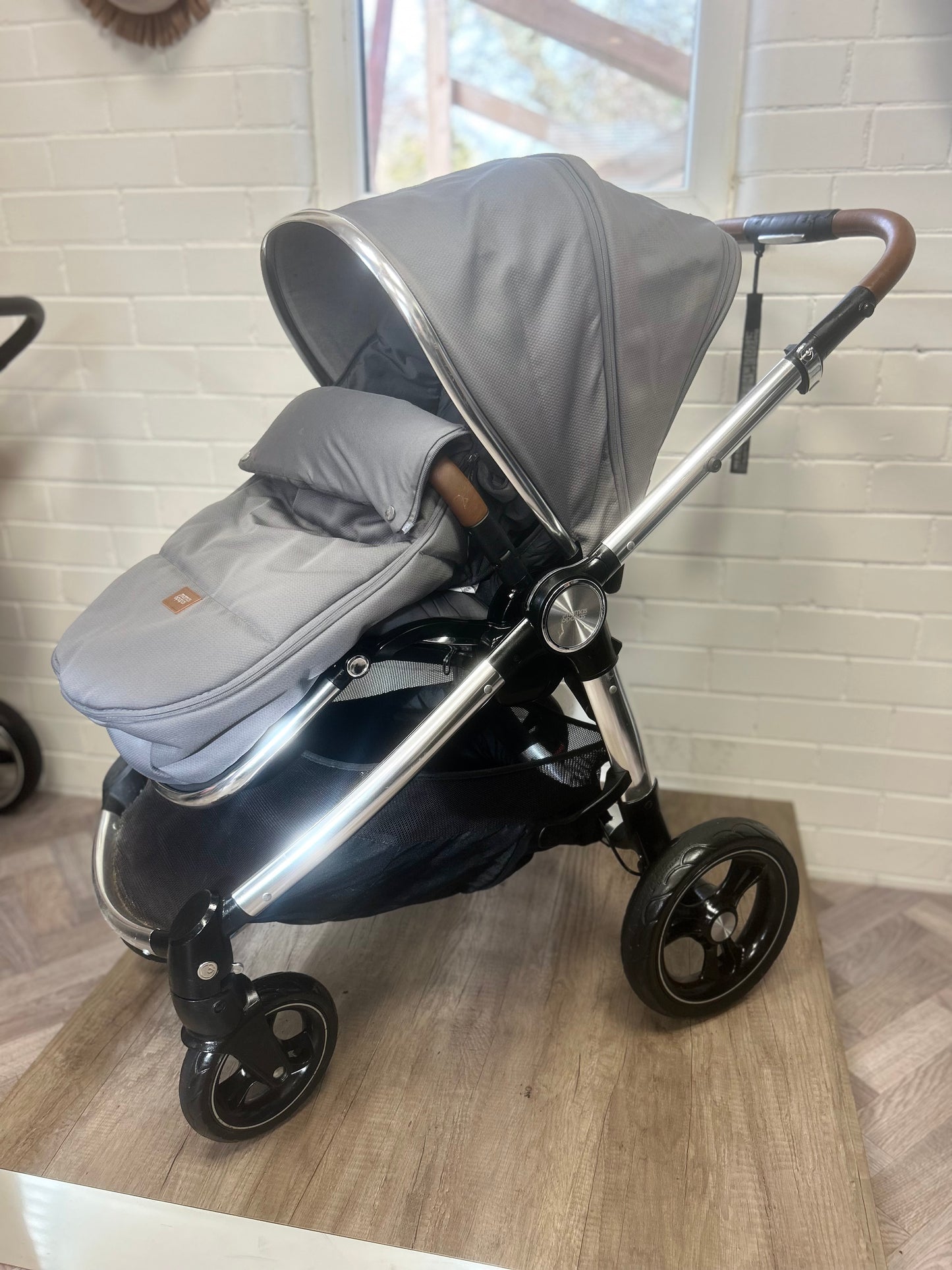 Mamas & Papas Ocarro 3 in 1 Travel System - Fossil Grey