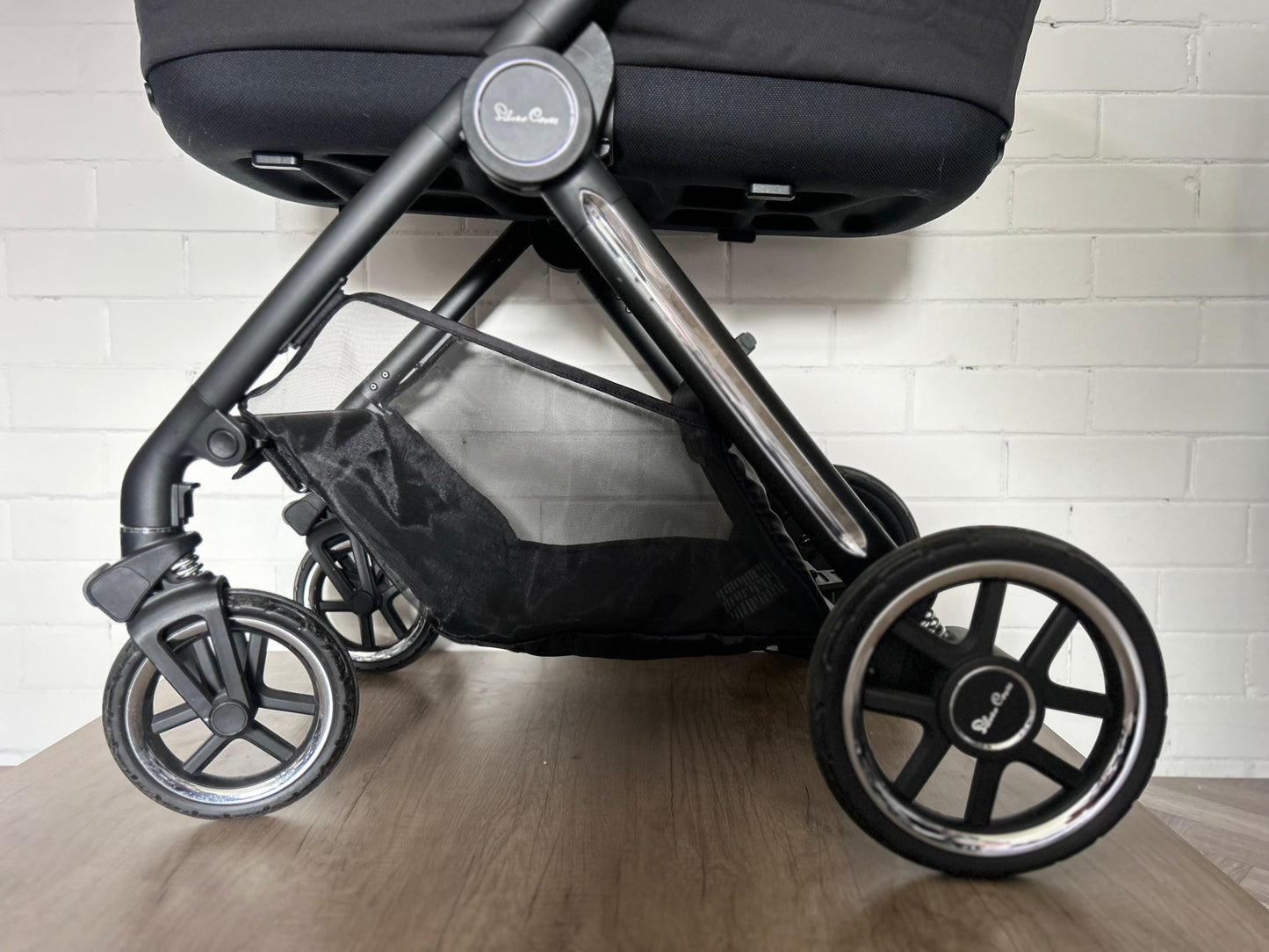 Silver Cross Reef - Orbit 2 in 1 Travel System
