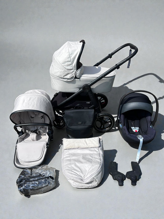 Mamas & Papas Ocarro - 3 in 1 Travel System - Sandstone