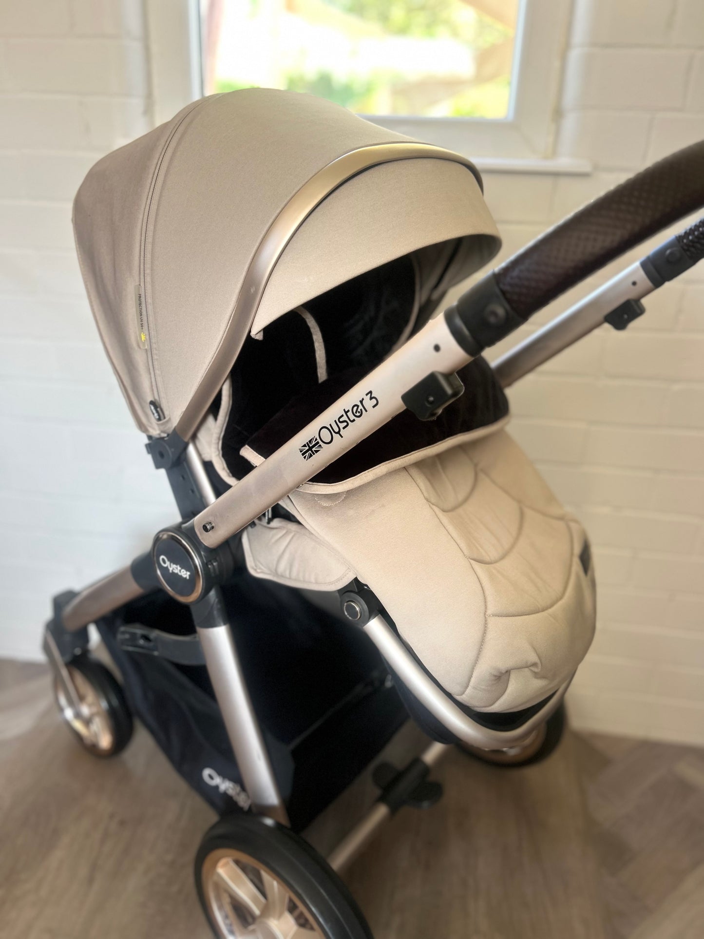 BabyStyle Oyster 3 - Champagne 2 in 1 Travel System