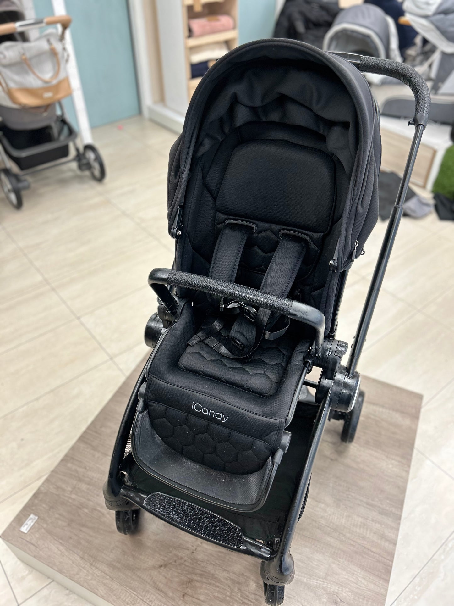 iCandy Core Pushchair and Carrycot - Complete Bundle - Jet, Black edition