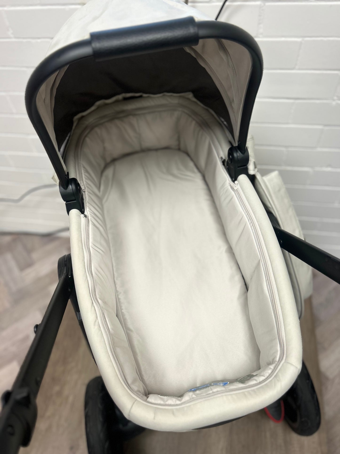 Mamas & Papas Ocarro - 2 in 1 Travel System - Sandstone