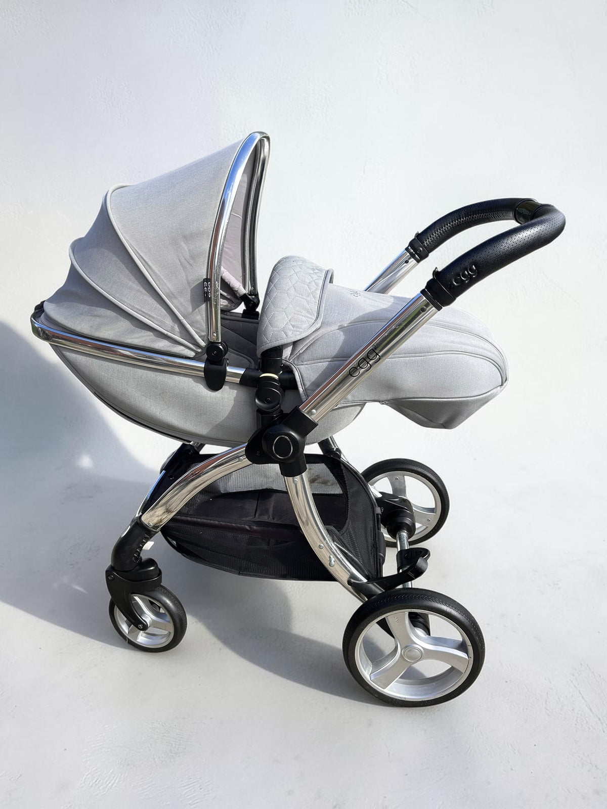 Egg2 2-in-1 Travel System – Monument Grey