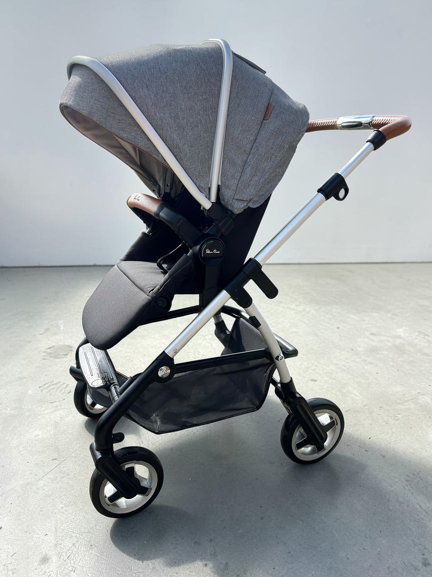 Silver Cross Wayfarer - 3 in 1 Travel System - Stone Grey