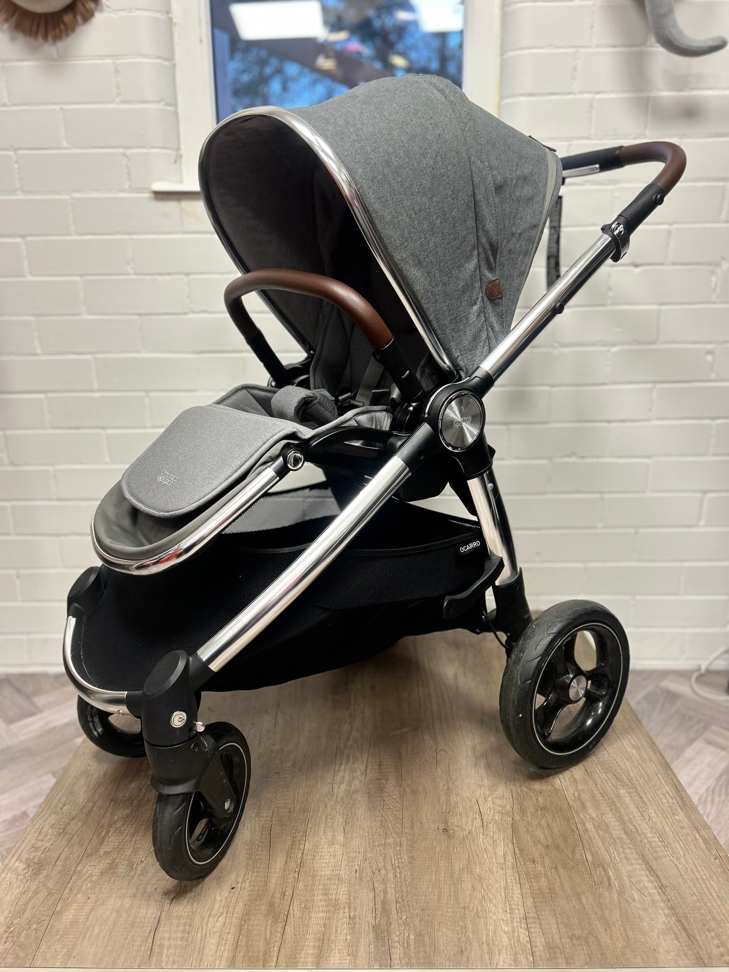 Mamas And Papas Ocarro Pushchair & Carrycot - Grey Mist
