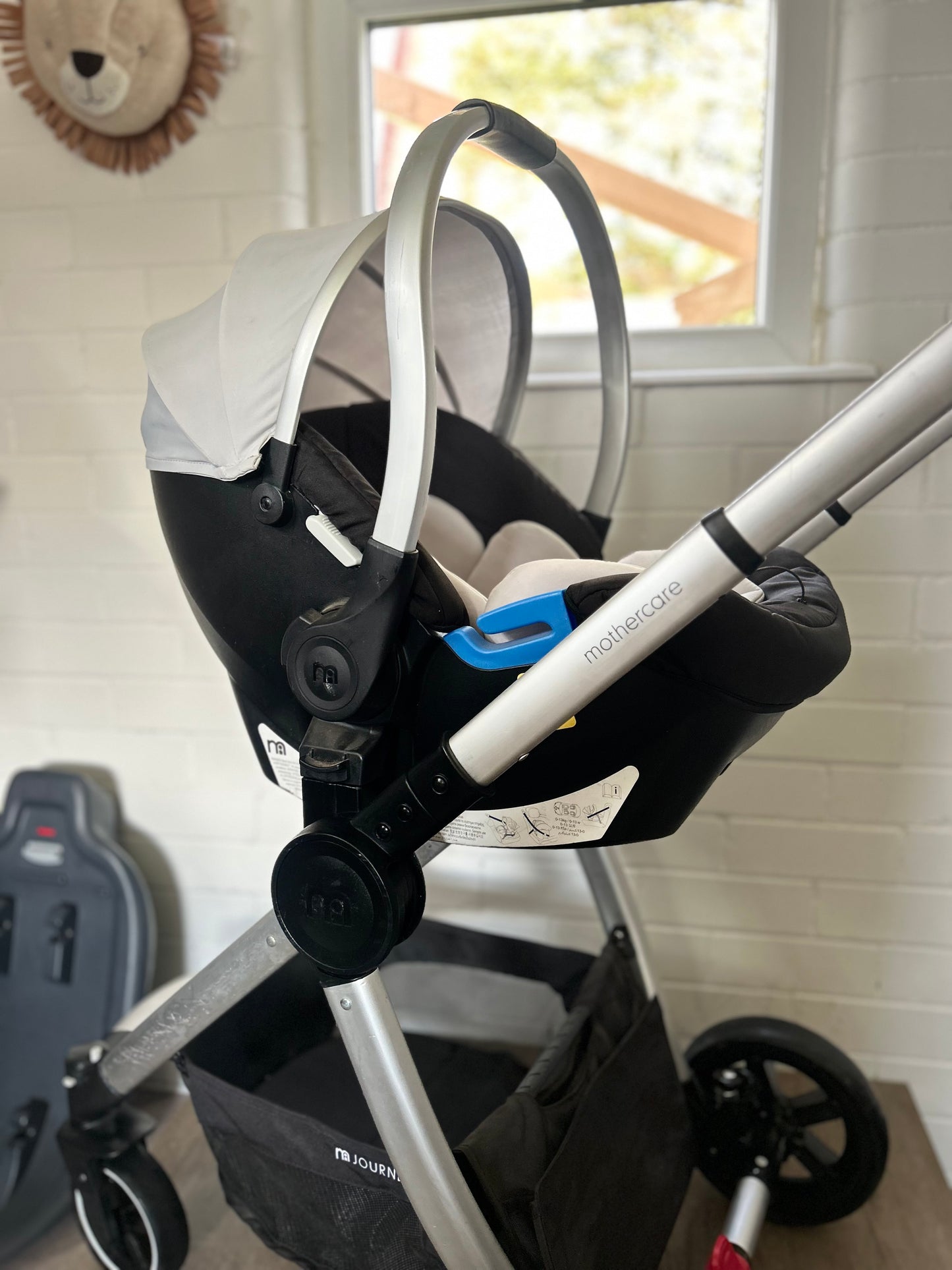 Mothercare 4-Wheel Journey Pushchair - Grey/Brushed Silver