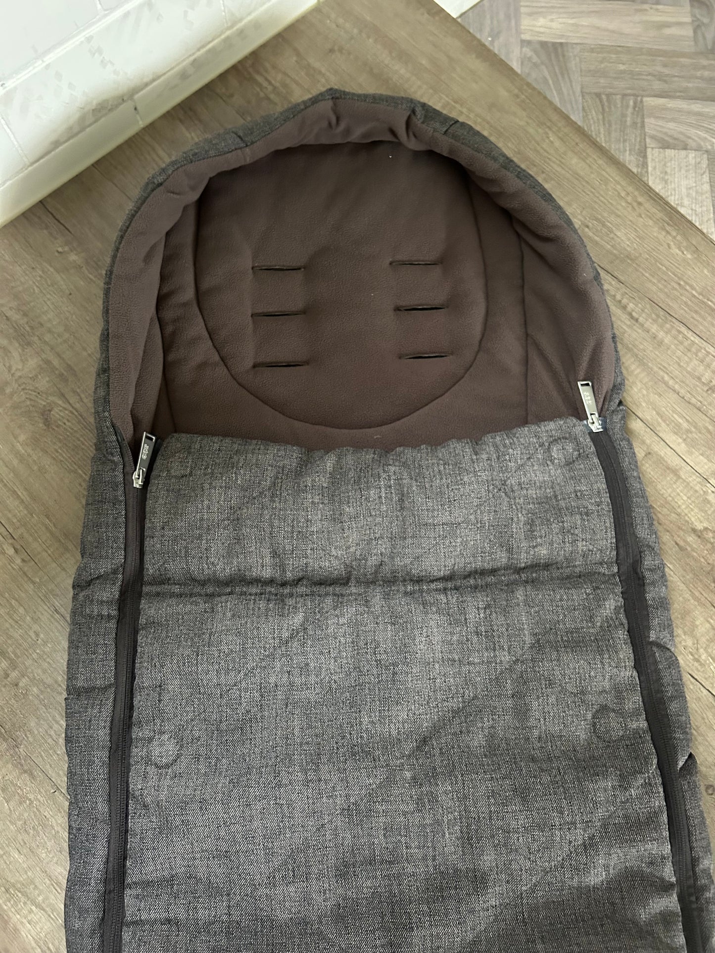 Mamas & Papas Chestnut Tweed Luxury Footmuff Cosytoes