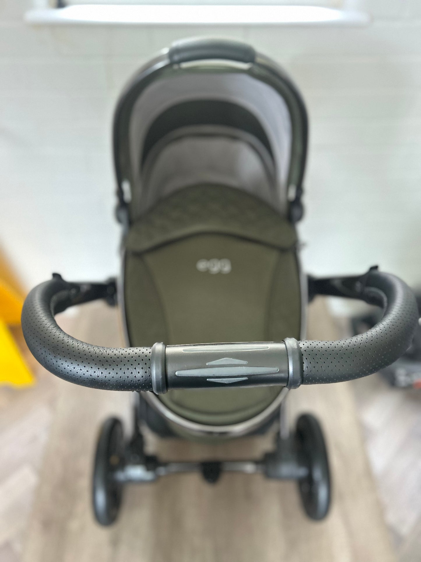 egg2 Travel System - Olive