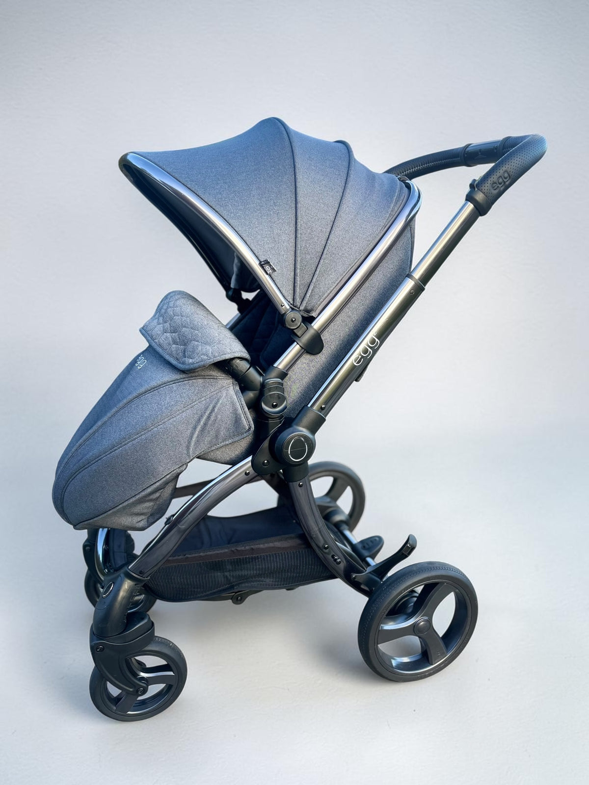 Egg 2 Luxury Travel System – Quartz