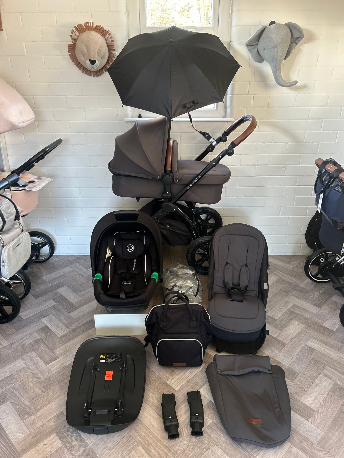 Ickle Bubba Stomp Luxe 3in1 Travel System- Charcoal Grey